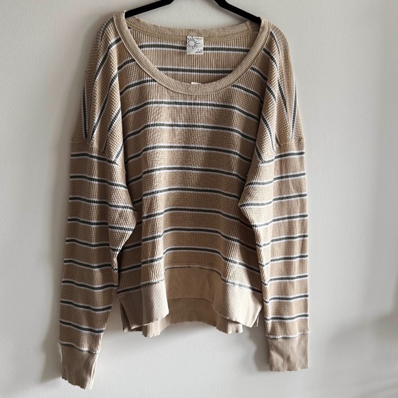 NWT Aerie OFFLINE Wow! Waffle Knit Long Sleeve Tee Med Soft Wheat Beige Stripe - Picture 4 of 11
